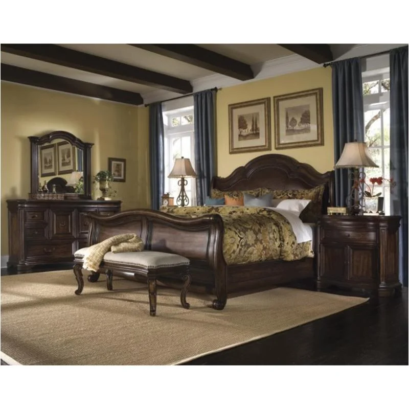 homelivingfurniture-120260616171733649376