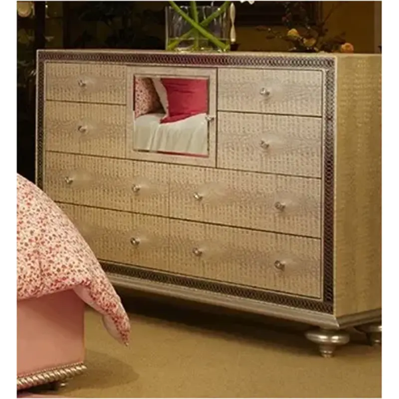 homelivingfurniture-120260616223329686683