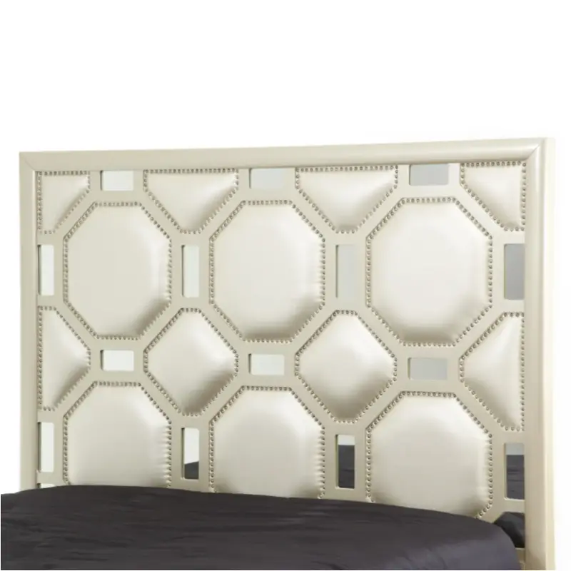 homelivingfurniture-120260616224740688745