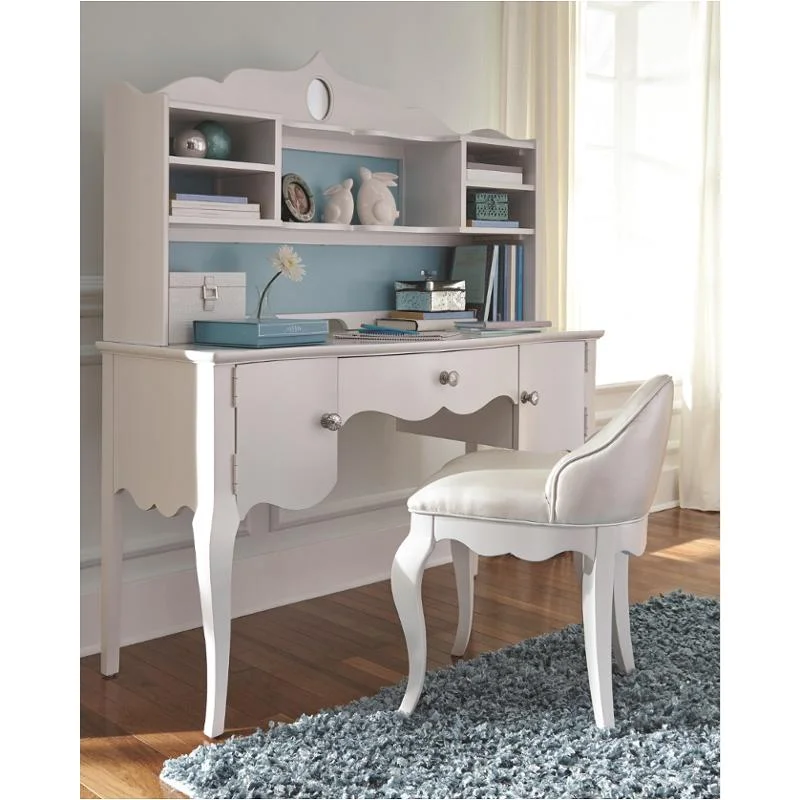 homelivingfurniture-220260616135437616477