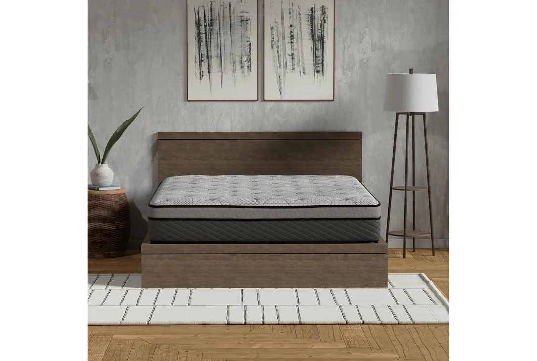 livingspaces202606200230451128697